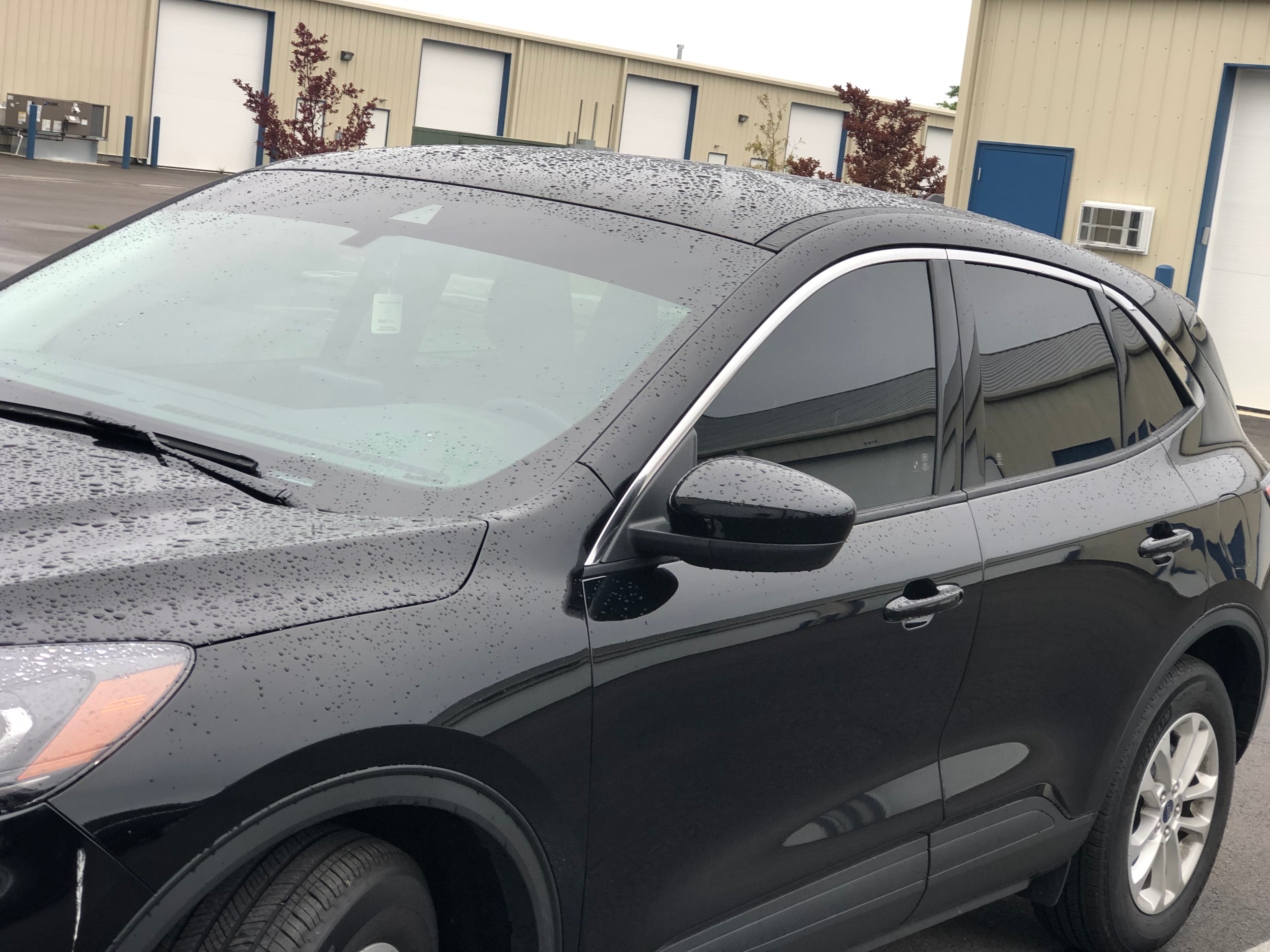 Small Suv window tint with visor sttrip